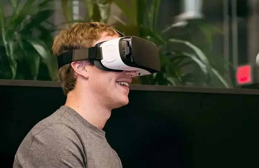 Nerd Goggle Wars: Mark Zuckerberg’s Critique of Apple’s Vision Pro