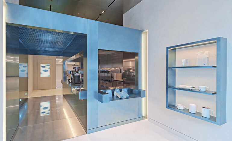 Blending Tradition and Modernity: Blue Bottle Coffee Myeongdong